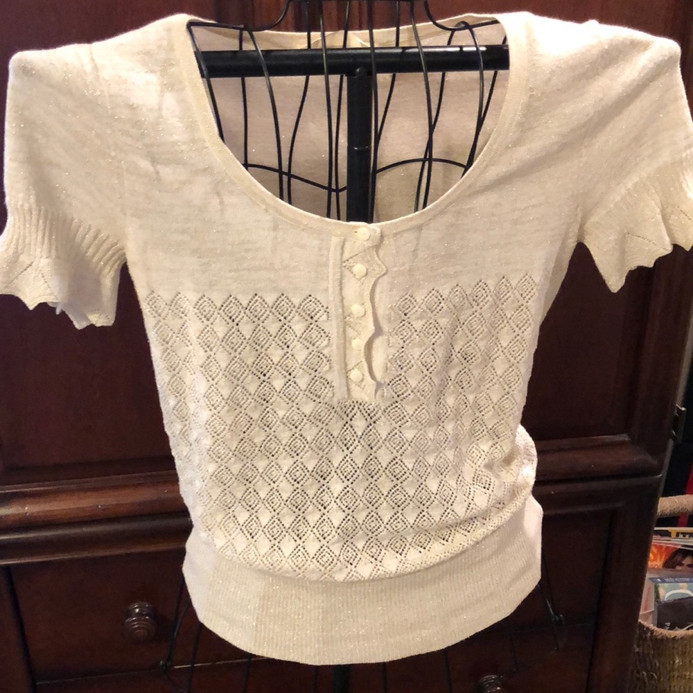 Lightweight sweater.